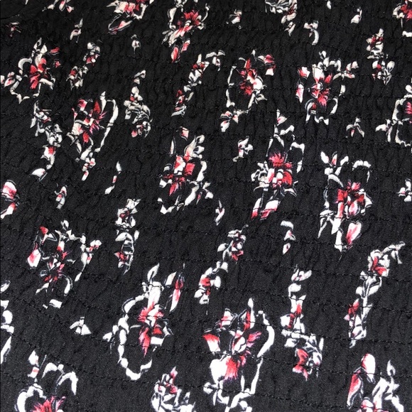 Express XS black floral bell sleeve top - Picture 2 of 3